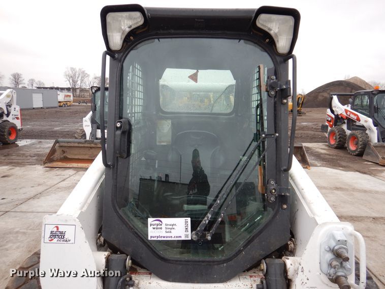 image for item DK5201 2016 Bobcat S750  skid steer loader