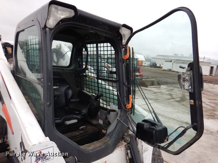 image for item DK5201 2016 Bobcat S750  skid steer loader