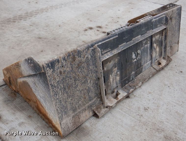 image for item DK5201 2016 Bobcat S750  skid steer loader