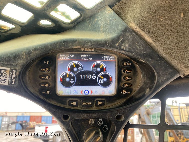 image for item DL7125 2013 Bobcat T770  tracked skid steer loader