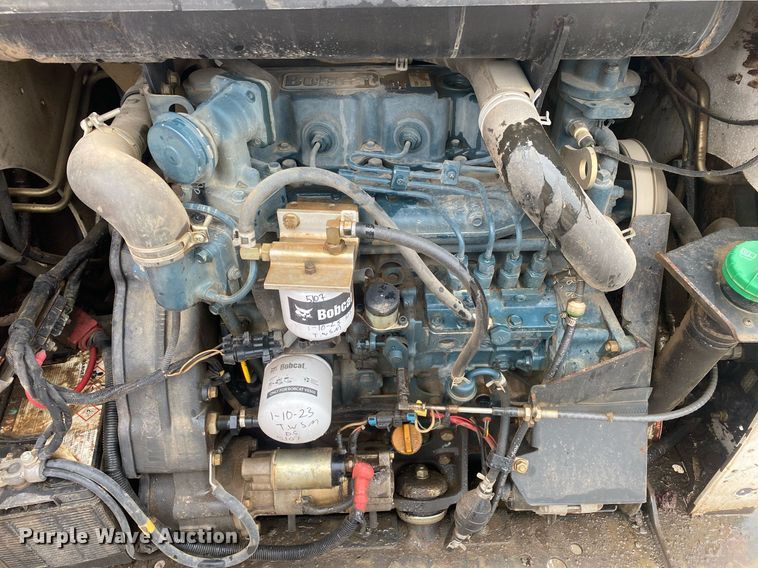 image for item DL7125 2013 Bobcat T770  tracked skid steer loader