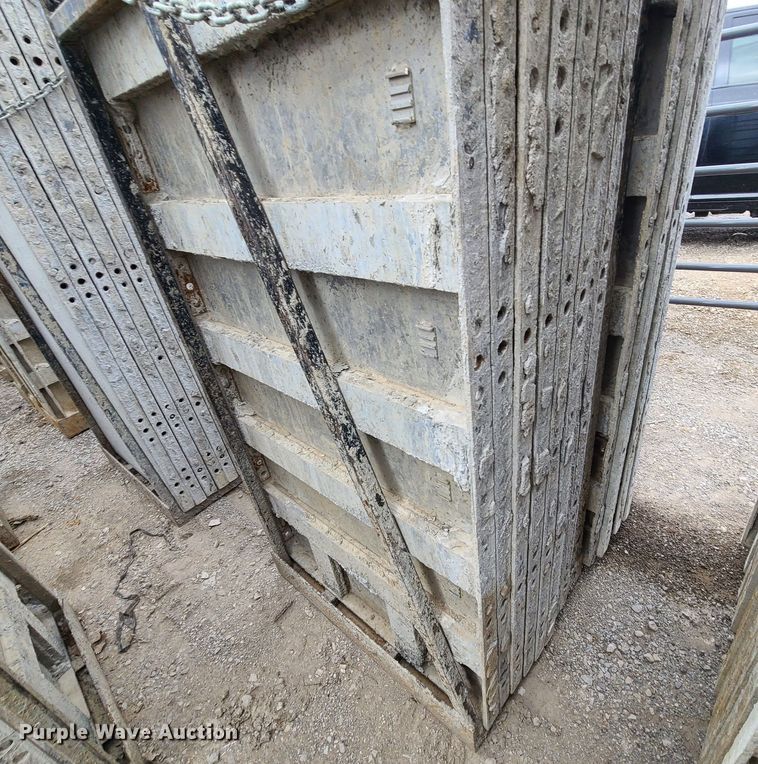 image for item DM4930 Approximately 128 Badger aluminum concrete forms