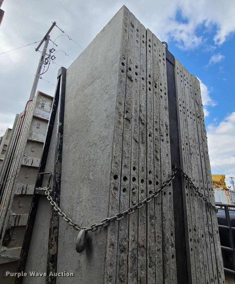 image for item DM4930 Approximately 128 Badger aluminum concrete forms