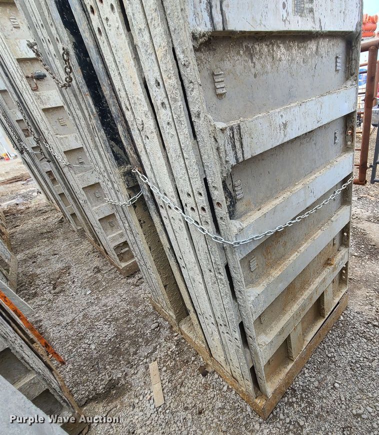 image for item DM4930 Approximately 128 Badger aluminum concrete forms