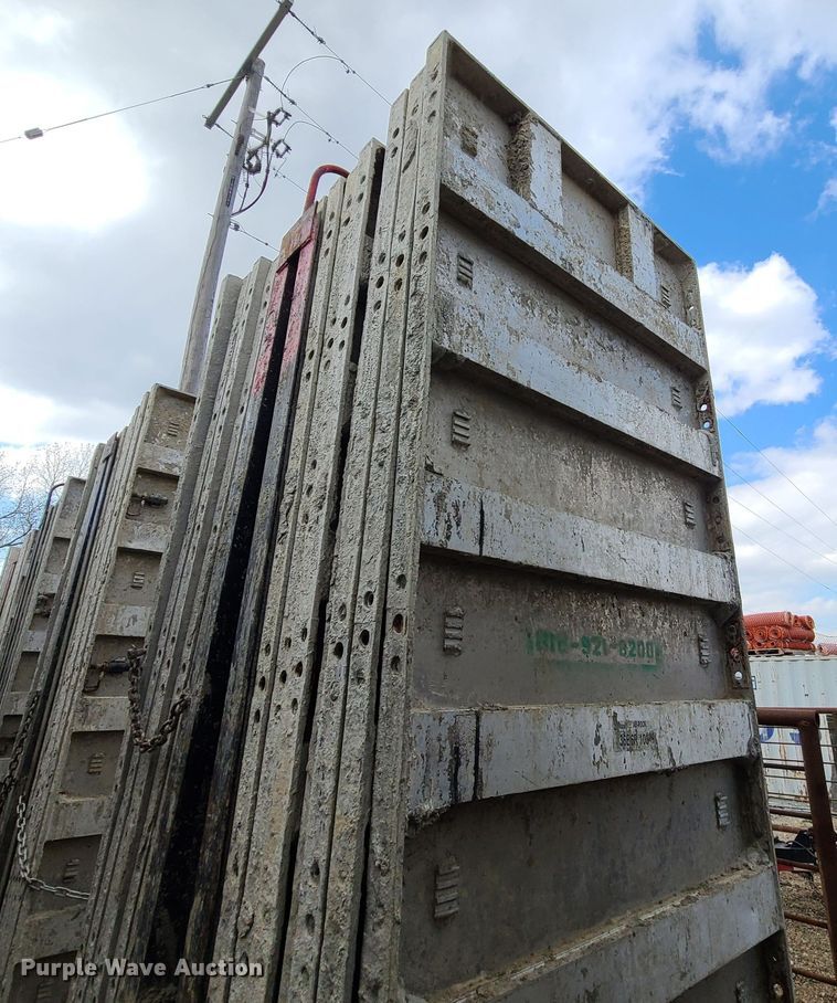 image for item DM4930 Approximately 128 Badger aluminum concrete forms