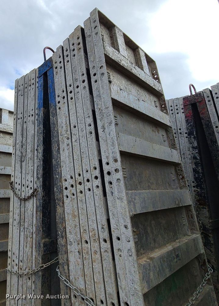 image for item DM4930 Approximately 128 Badger aluminum concrete forms