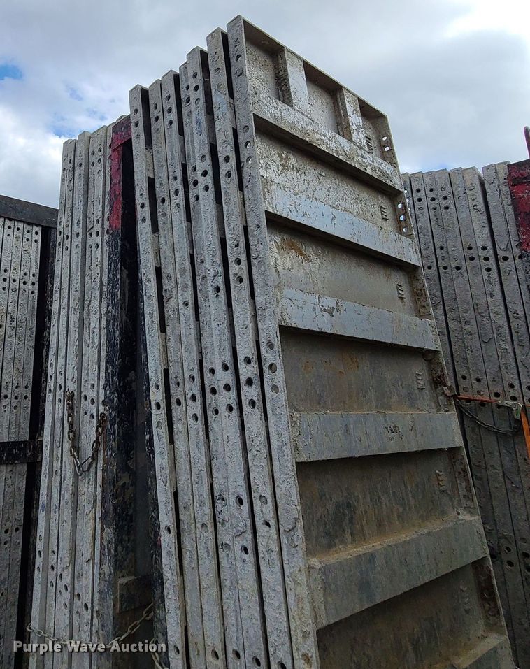 image for item DM4930 Approximately 128 Badger aluminum concrete forms