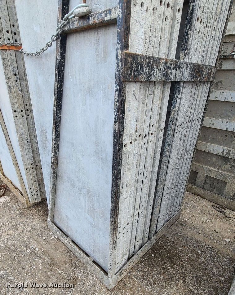 image for item DM4930 Approximately 128 Badger aluminum concrete forms