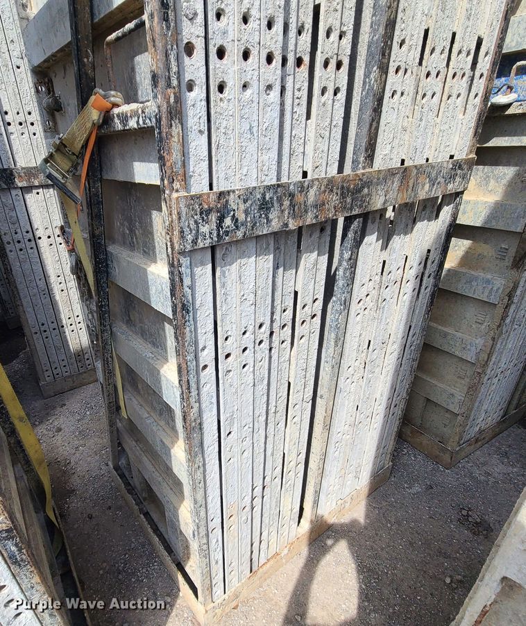 image for item DM4931 Approximately 128 Badger aluminum concrete forms