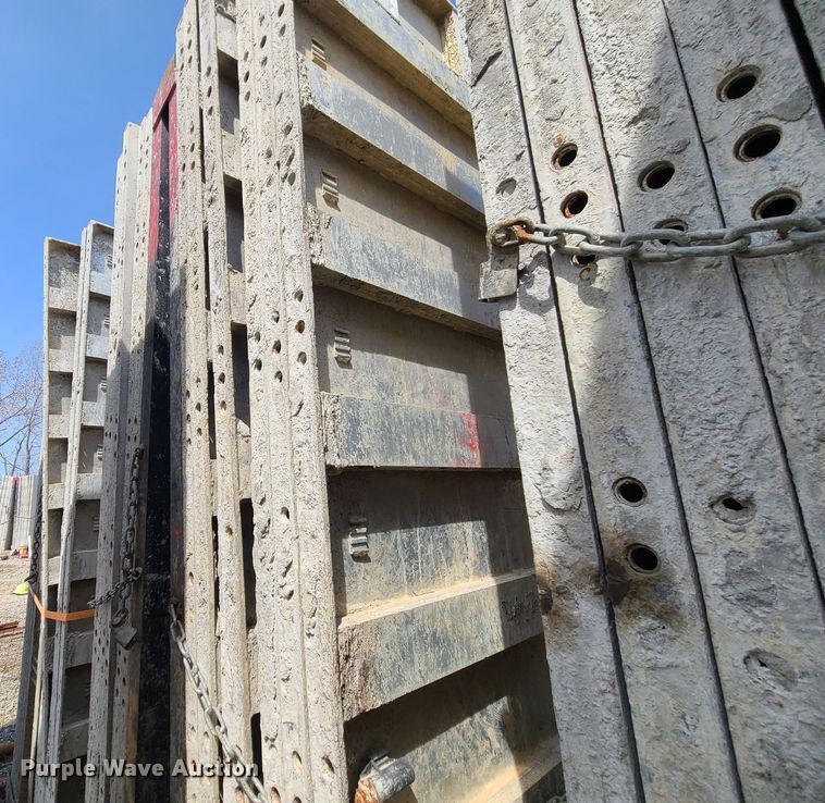 image for item DM4931 Approximately 128 Badger aluminum concrete forms