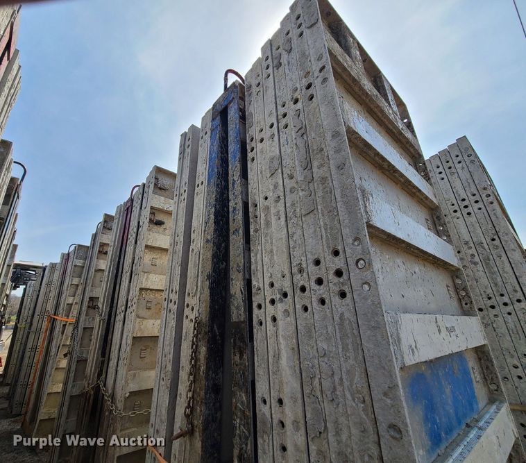 image for item DM4931 Approximately 128 Badger aluminum concrete forms