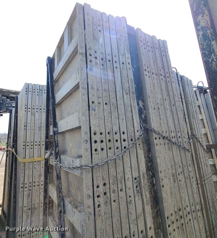 image for item DM4931 Approximately 128 Badger aluminum concrete forms