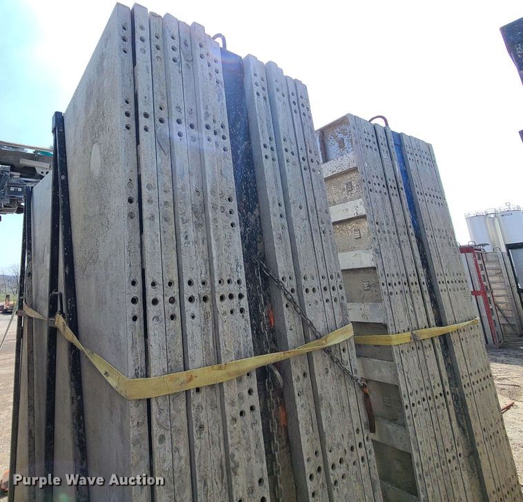 image for item DM4931 Approximately 128 Badger aluminum concrete forms