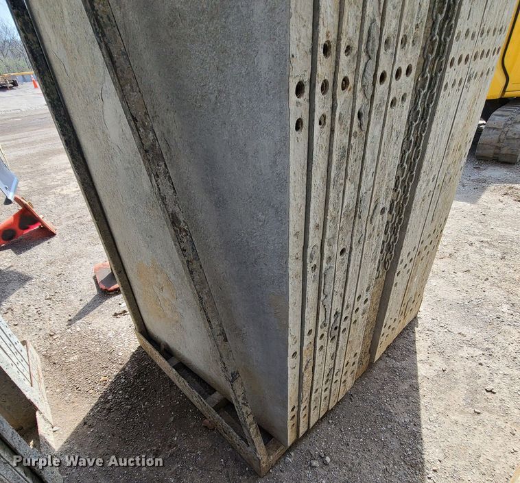 image for item DM4931 Approximately 128 Badger aluminum concrete forms