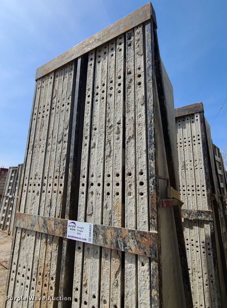 image for item DM4931 Approximately 128 Badger aluminum concrete forms