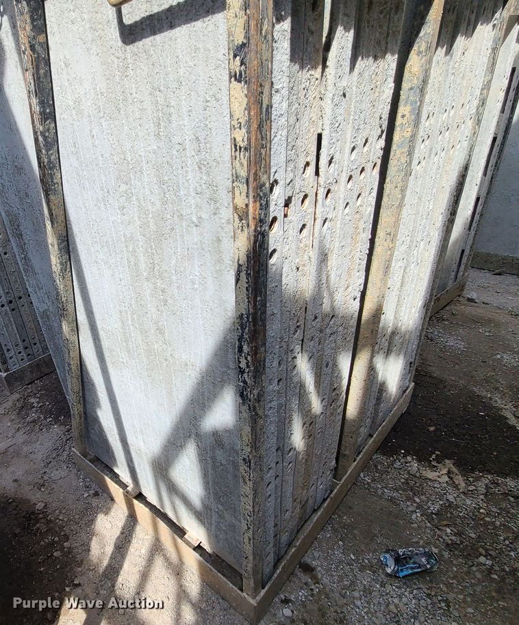 image for item DM4932 (6) cages of Badger aluminum concrete forms