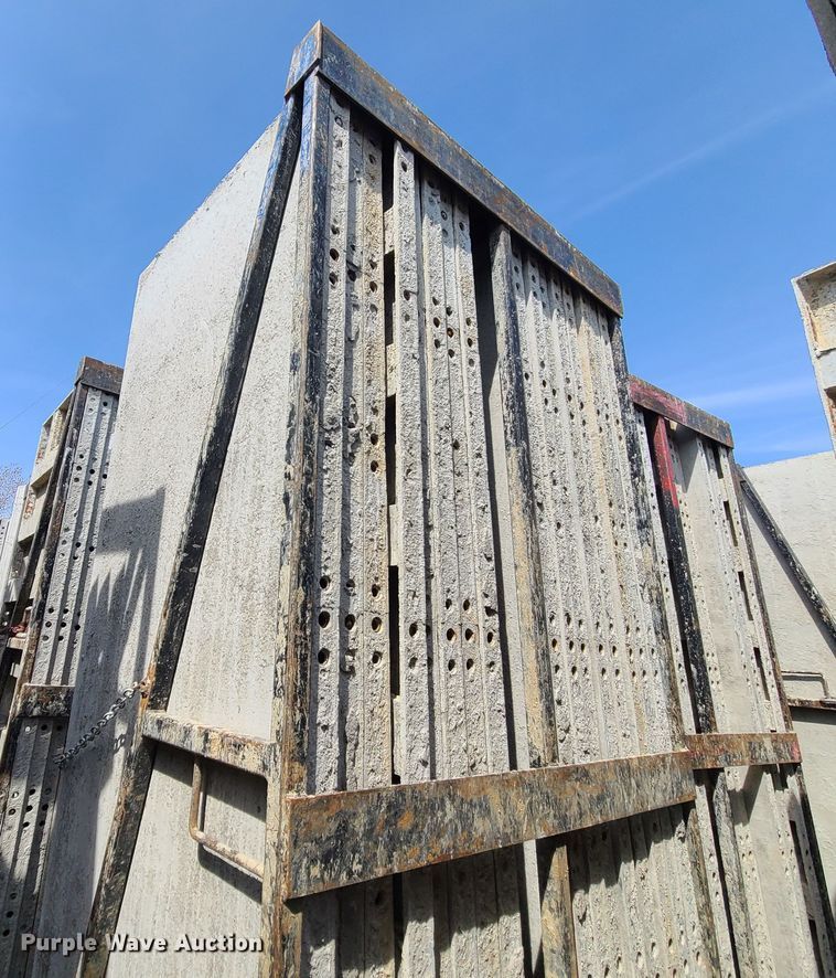 image for item DM4932 (6) cages of Badger aluminum concrete forms