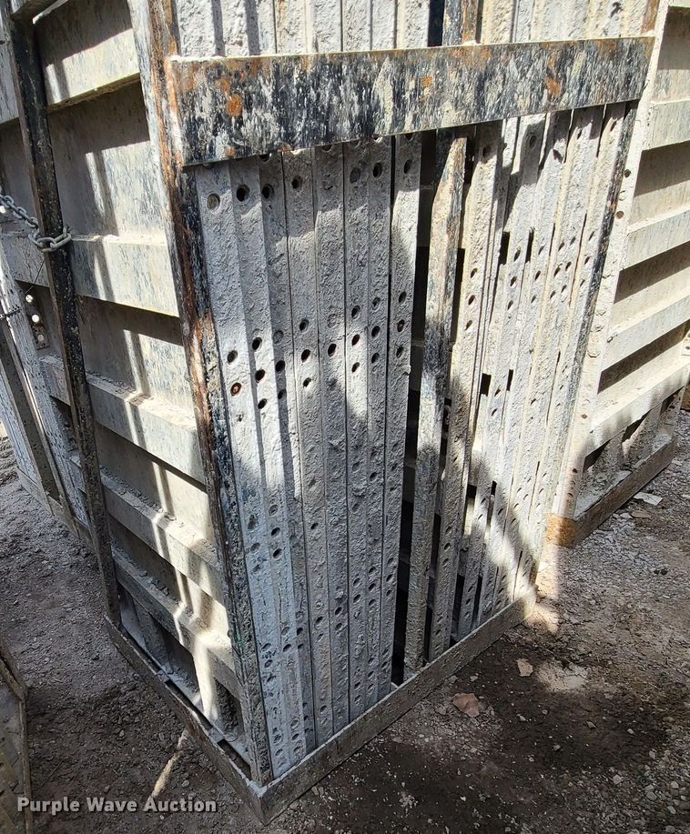 image for item DM4932 (6) cages of Badger aluminum concrete forms