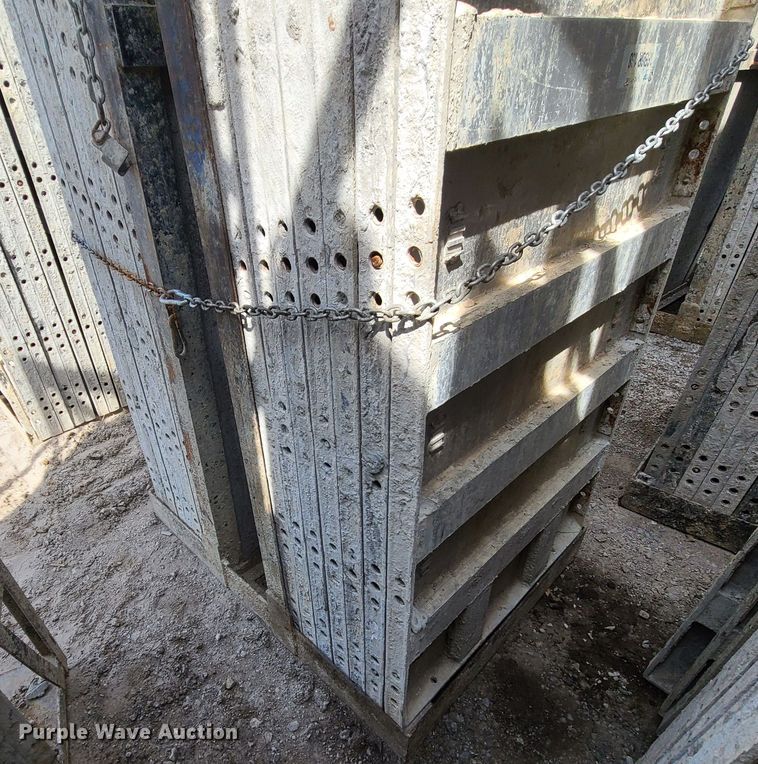 image for item DM4932 (6) cages of Badger aluminum concrete forms