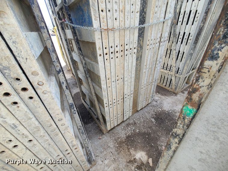 image for item DM4932 (6) cages of Badger aluminum concrete forms