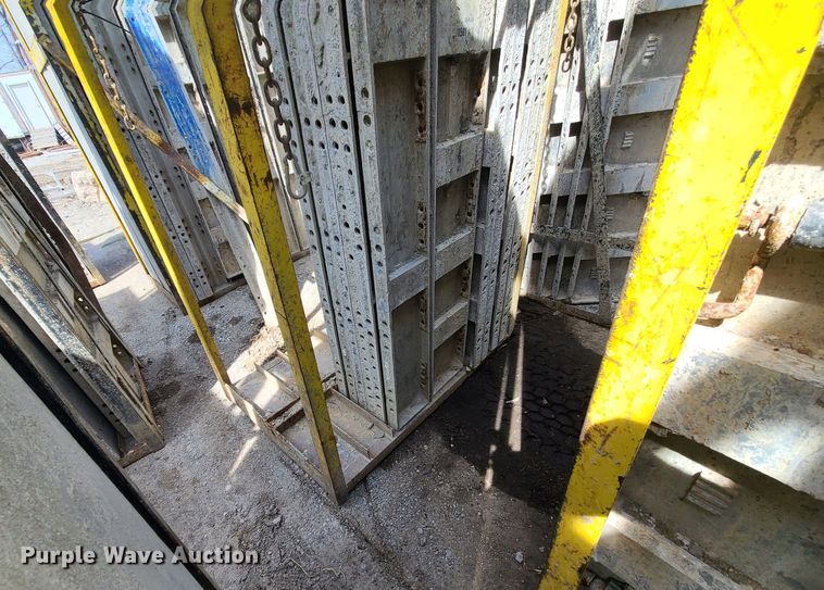 image for item DM4934 (3) cages of Badger aluminum concrete forms