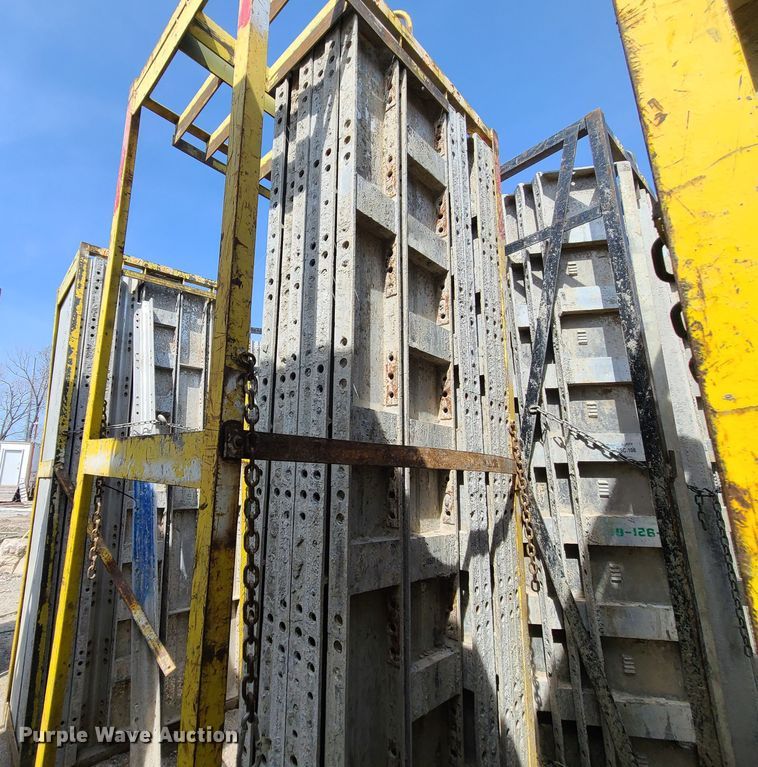 image for item DM4934 (3) cages of Badger aluminum concrete forms