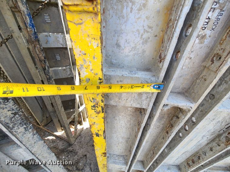 image for item DM4934 (3) cages of Badger aluminum concrete forms