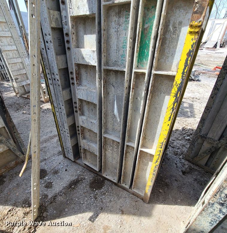 image for item DM4934 (3) cages of Badger aluminum concrete forms
