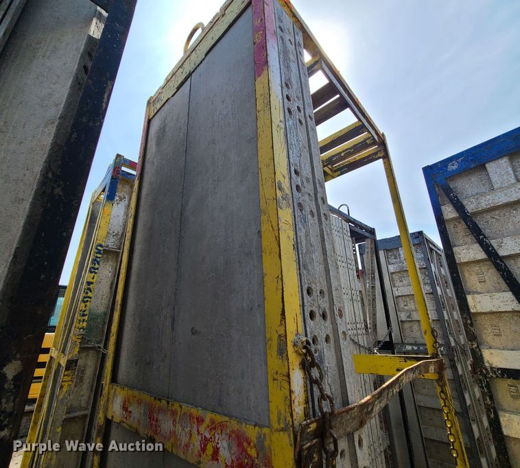 image for item DM4934 (3) cages of Badger aluminum concrete forms