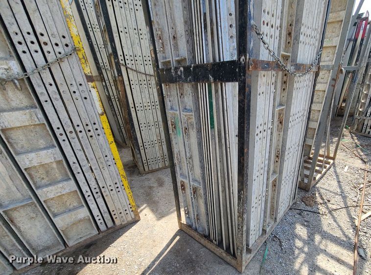 image for item DM4935 (4) cages of Badger aluminum concrete forms