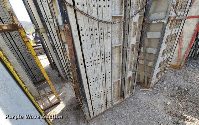 image for item DM4935 (4) cages of Badger aluminum concrete forms
