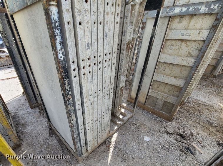 image for item DM4935 (4) cages of Badger aluminum concrete forms