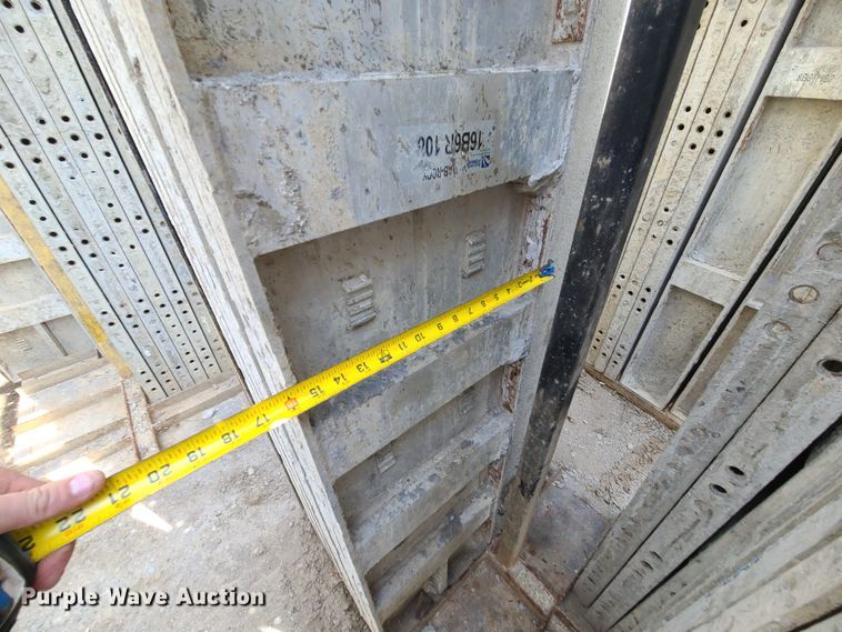 (4) cages of Badger aluminum concrete forms in Kansas City, MO Item