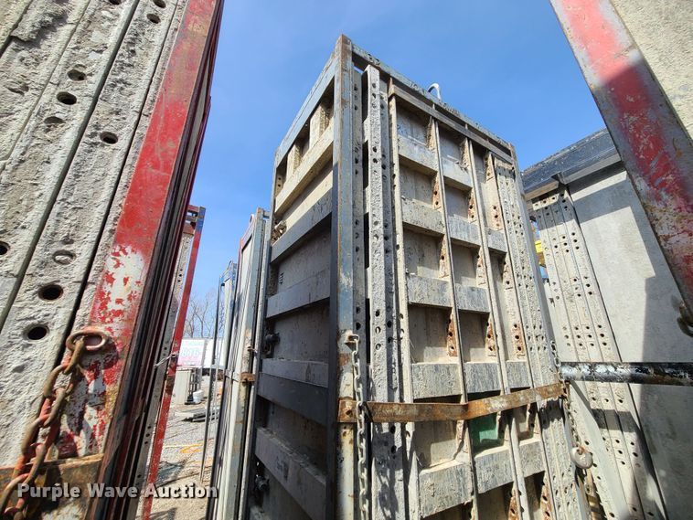 image for item DM4936 (4) cages of Badger aluminum concrete forms