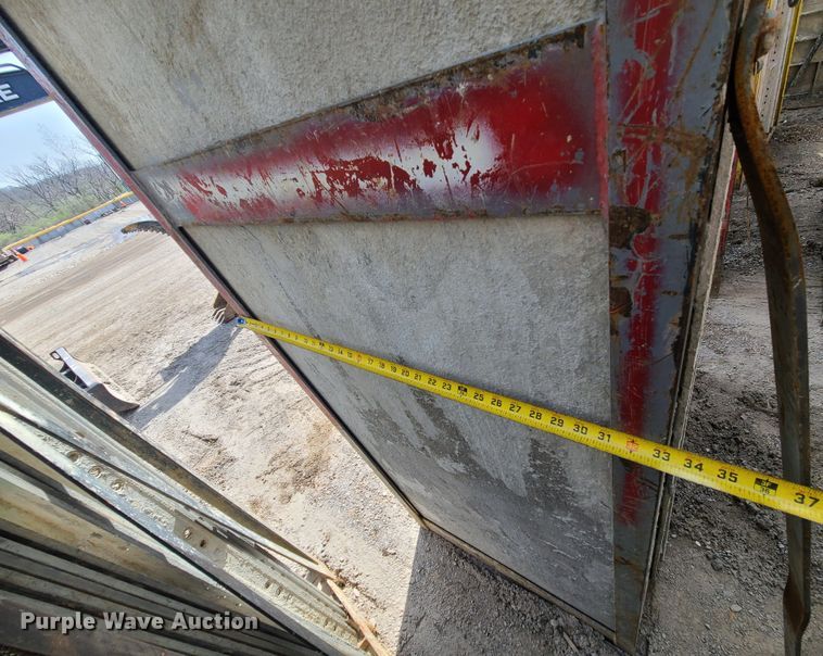 image for item DM4936 (4) cages of Badger aluminum concrete forms