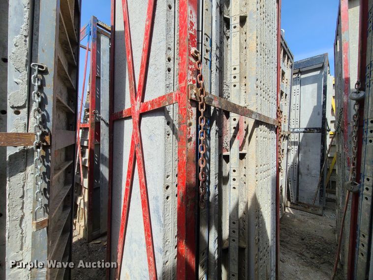 image for item DM4937 (3) cages of Badger aluminum concrete forms