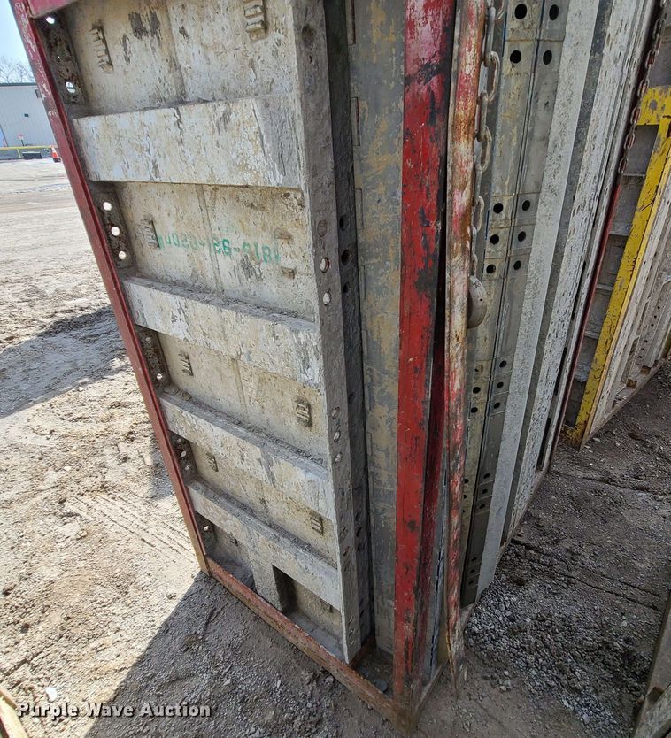 image for item DM4937 (3) cages of Badger aluminum concrete forms