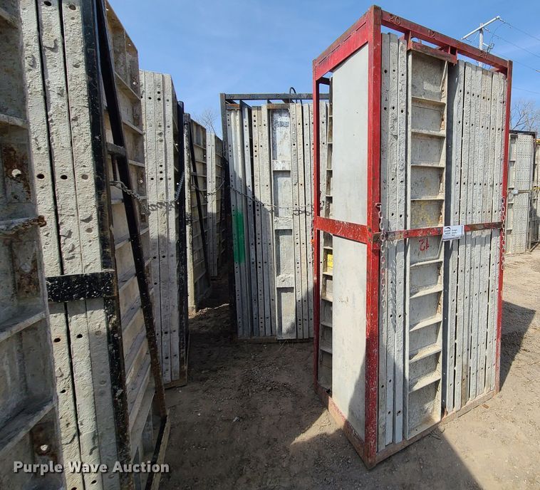 image for item DM4938 (6) cages of Badger aluminum concrete forms