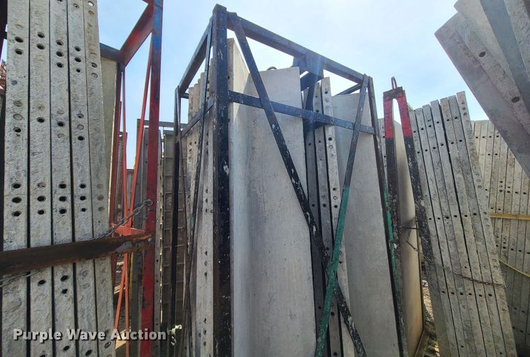 image for item DM4938 (6) cages of Badger aluminum concrete forms