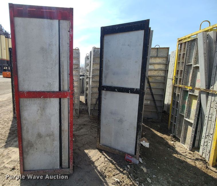 image for item DM4938 (6) cages of Badger aluminum concrete forms