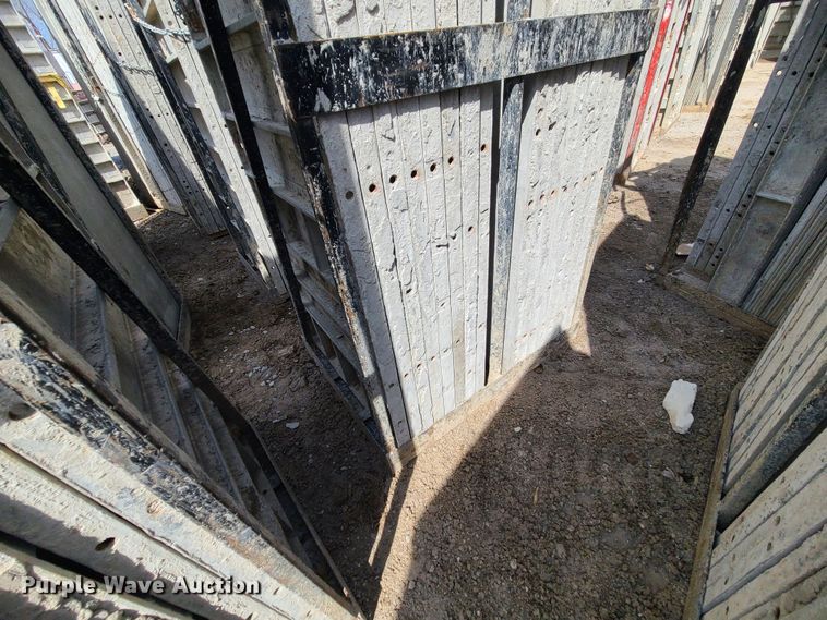image for item DM4939 Approximately 128 Badger aluminum concrete forms