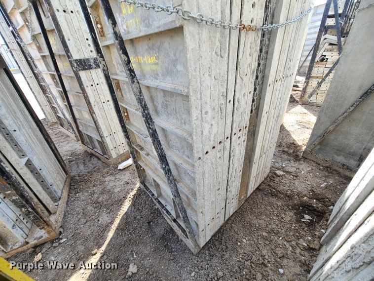 image for item DM4939 Approximately 128 Badger aluminum concrete forms