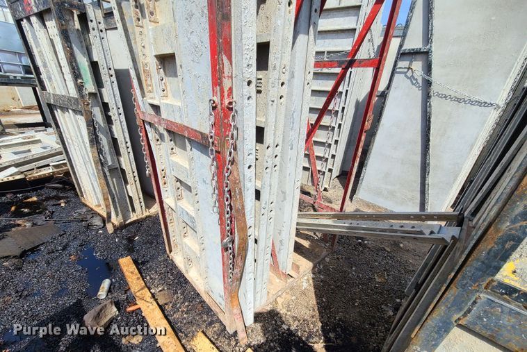 image for item DM4941 (6) cages of Badger aluminum concrete forms