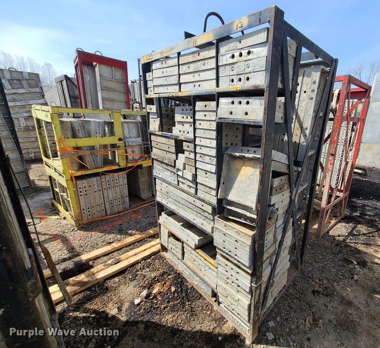 image for item DM4941 (6) cages of Badger aluminum concrete forms