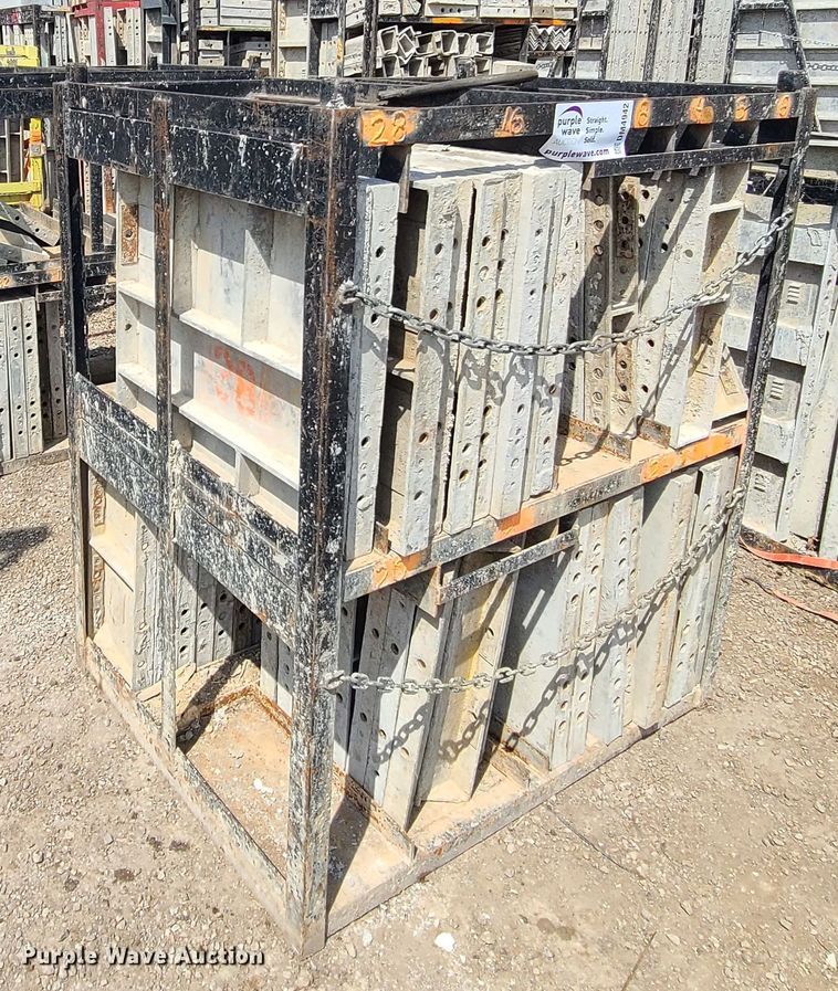 image for item DM4942 (4) cages of Badger aluminum concrete forms