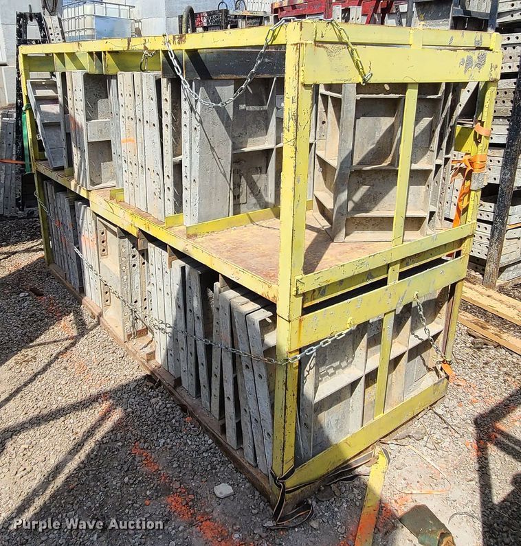 image for item DM4942 (4) cages of Badger aluminum concrete forms