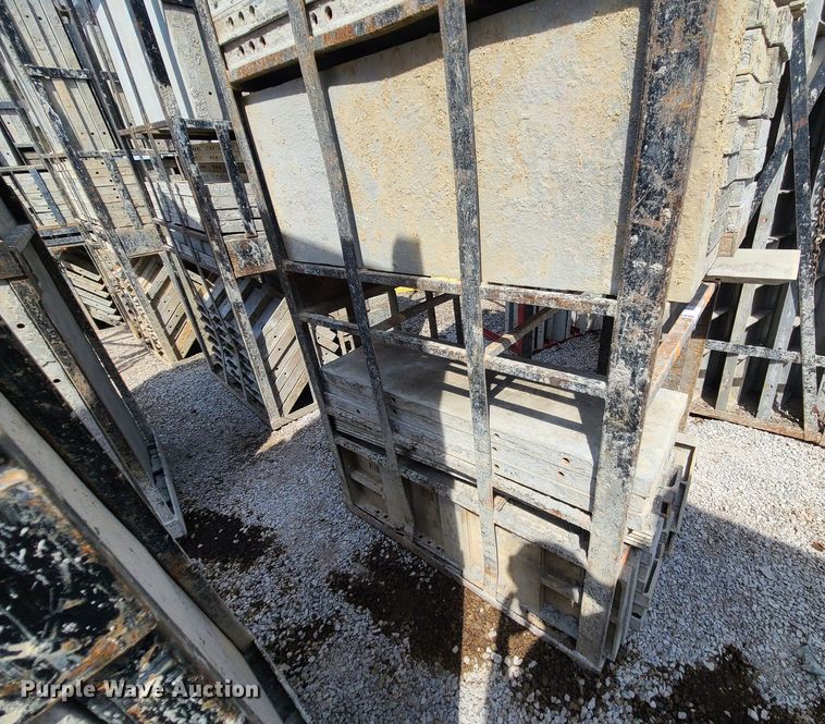 image for item DM4944 (4) cages of Badger aluminum concrete forms