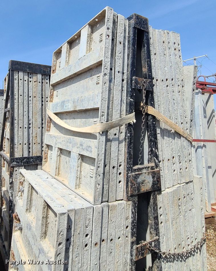 image for item DM4945 Approximately 224 Badger aluminum concrete forms