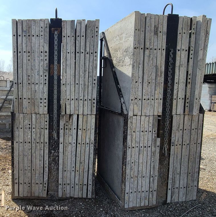 image for item DM4945 Approximately 224 Badger aluminum concrete forms