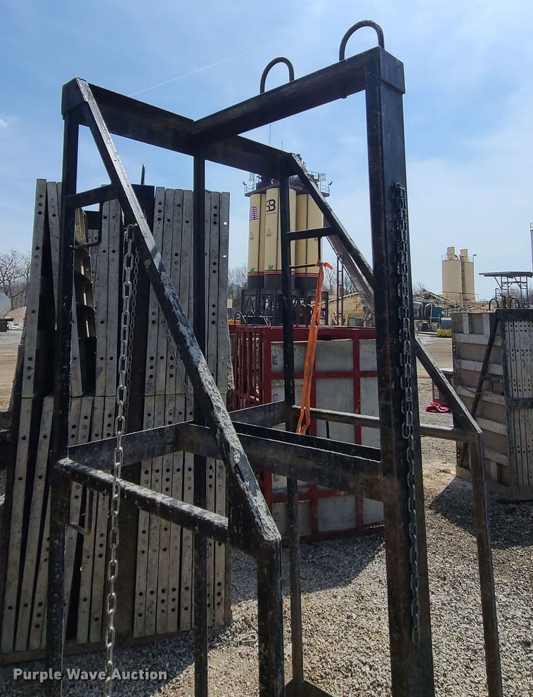 image for item DM4945 Approximately 224 Badger aluminum concrete forms